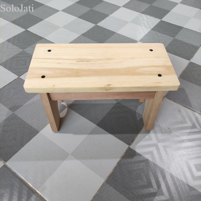 

Dingklik Kayu / Kursi Jongkok KECIL / Jengklok / Kursi Jongkok Kayu - Dingklik 30x15 murah