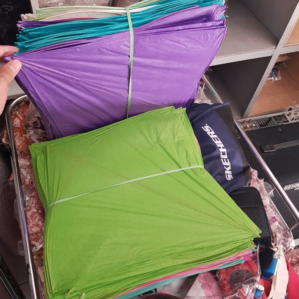 100 Layangan Polos Aduan Super / Layangan Hobby / Lomba Layangan / Gelasan Layangan Polos Kertas