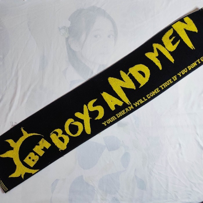 

TOWEL Boys and Men Your Dream Will Come True [unsealed]