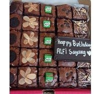 

fudgy brownies 20x20 netto 850gr/ IEd Mubarak