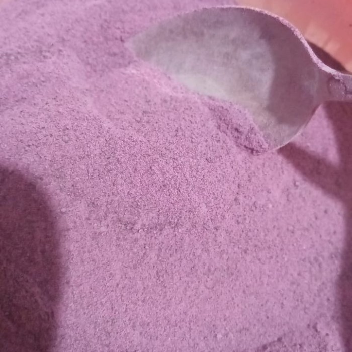 

Tepung ubi ungu 500gr larut dalam air panas