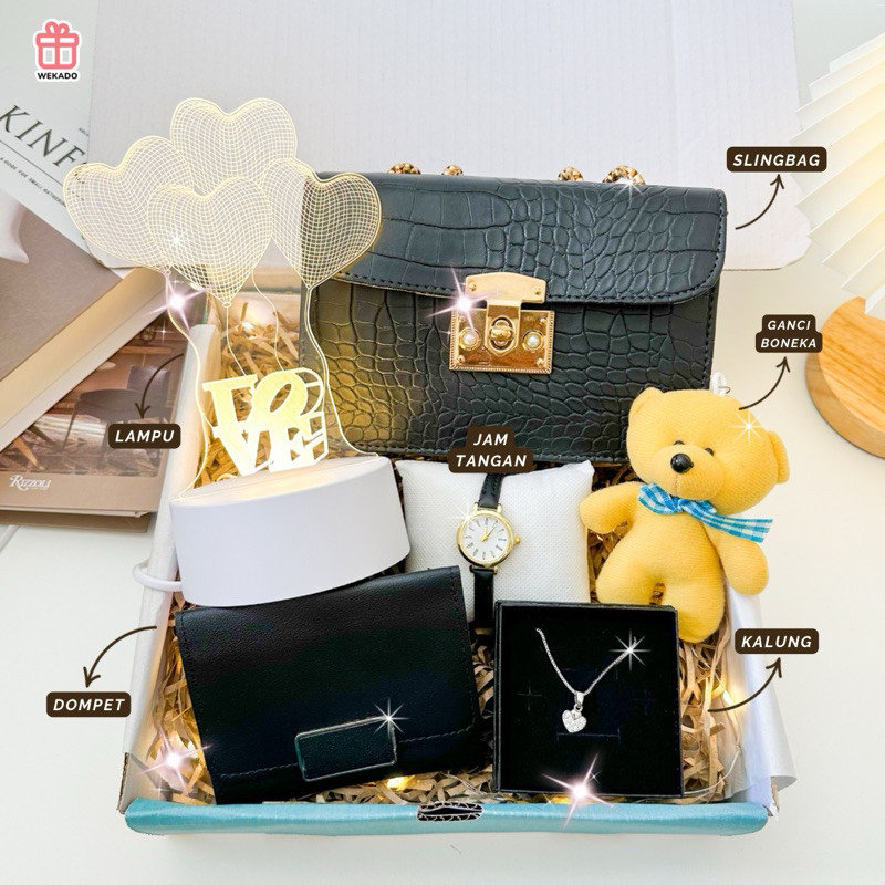 

Souvenir Kado Anniversary Hampers Lebaran Idul Fitri Ramadhan Murah / Kado Hampers Gift Box Hadiah Ulang Tahun Perempuan Wanita Cewek Wisuda Graduation Pernikahan Wekado HANNI
