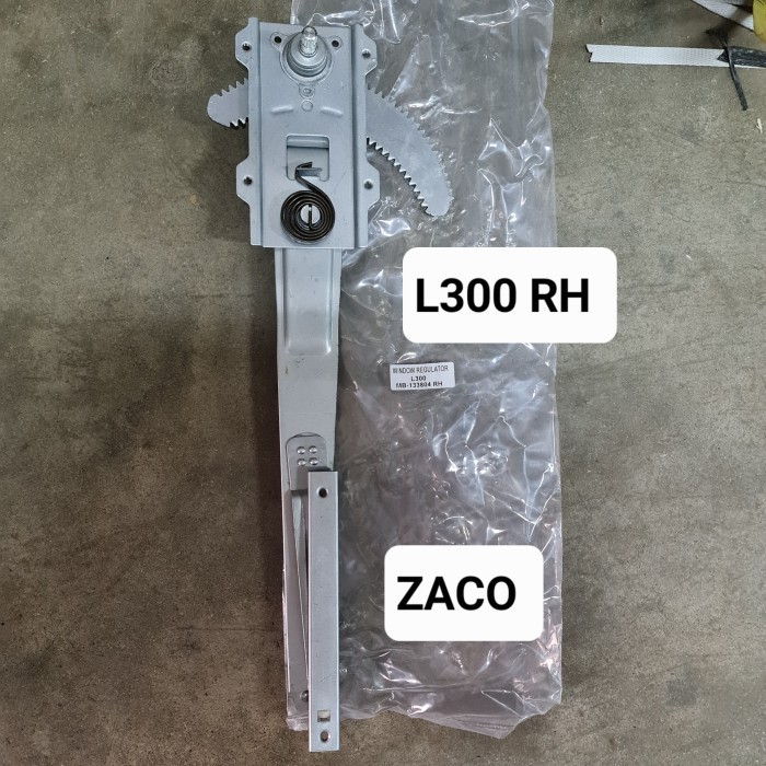 window regulator L300 dudukan kaca l300 kanan/ kiri