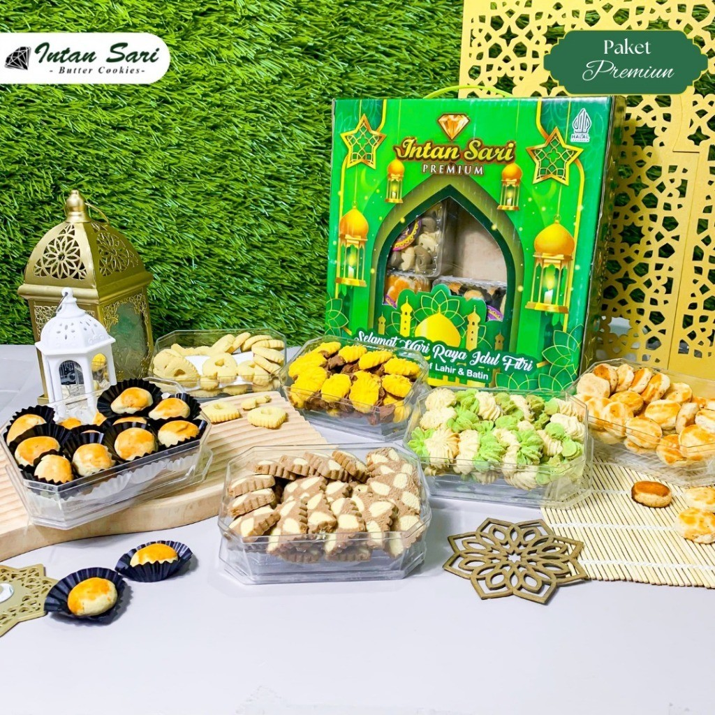

DISKON GERAIFATIN!! Paket Parcel Kue Kering Lebaran 2024 Paket Premium dari Intan Sari