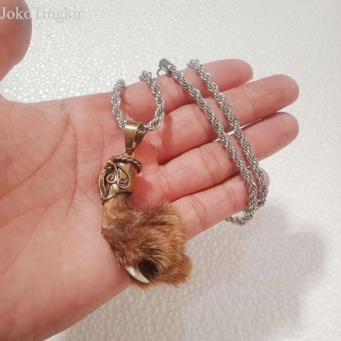 

Kalung Bandul Kuku HM Asli antik