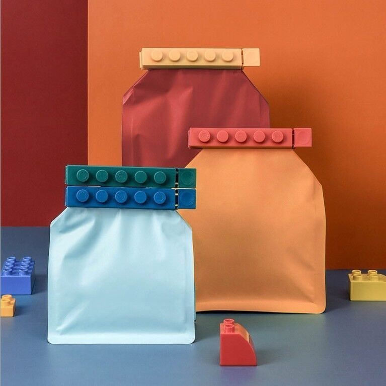 

Plastic Sealing Clip 4Pcs Klip Penjepit Plastik Segel Kedap Udara cocok untuk snack biar tidak melempem pejepit penutup snak plastik atau yang lain serbaguna