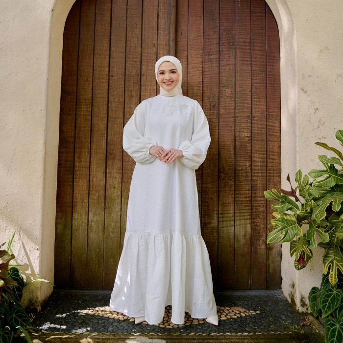ZM Zaskia Mecca - Wenna Gamis Wanita Dress Premium - White Series - Binar Samudra