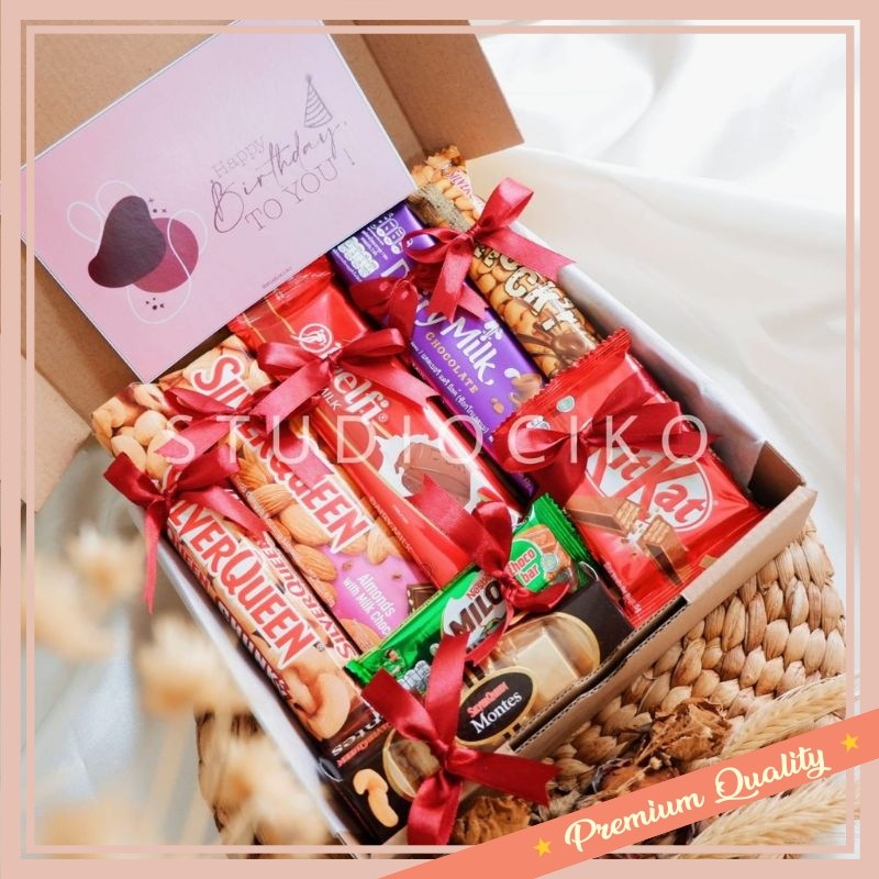 

Hantaran Parcel Paket Hampers Keren Unik Lucu Murah / KADO ULANG TAHUN CEWEK COWOK WISUDA ULTAH HAMPERS COKLAT VALENTINE