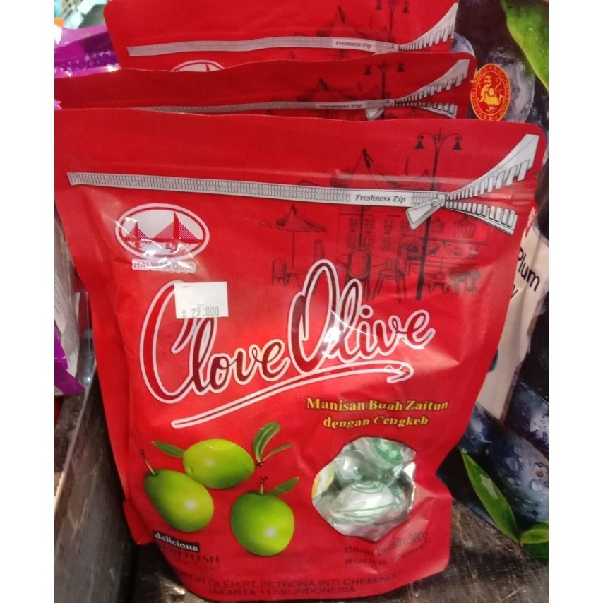 

Manisan buah zaitun dengan cengkeh 380g