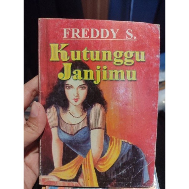 Novel Fredy S Freddy Stensil Stensilan Enny Arrow Kutunggu Janjimu