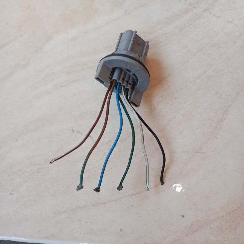 soket lampu depan vario 125 150 old lama