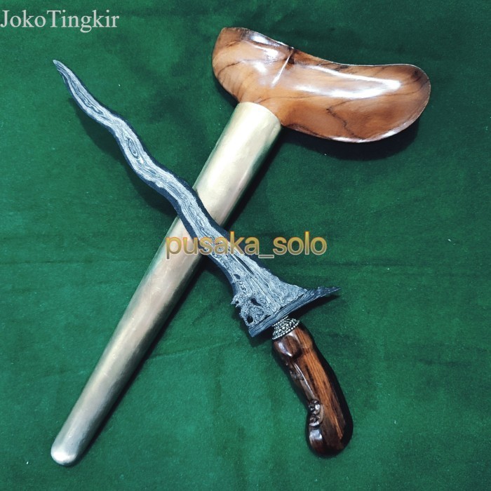 

KERIS PATREM SINGA BARONG LUK PAMOR PEDARINGAN SEPUH MATARAM antik