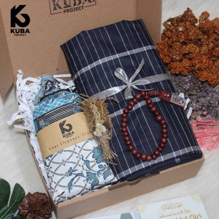 

[Terlaris] Hampers Lebaran Cowok Sarung dan Sajadah Premium Ramadan Gift Box Pria - Paket 1 Standar