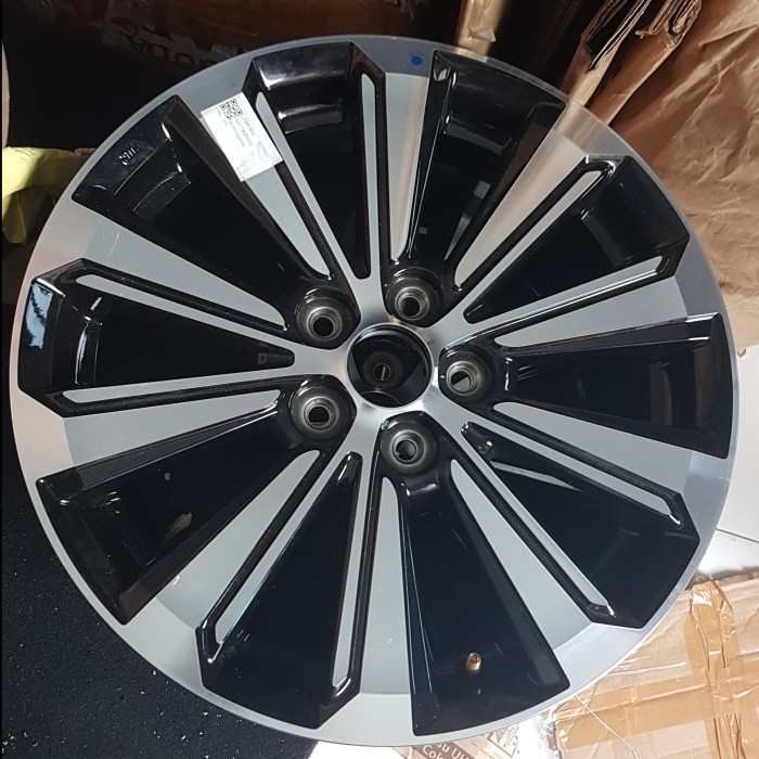 Velg Toyota Avanza 2022 R16 Original