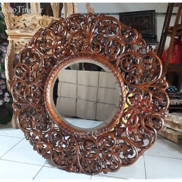 

CERMIN UKIR KHAS KOTA JEPARA (DIAMETER 90 CM) BAHAN KAYU JATI murah