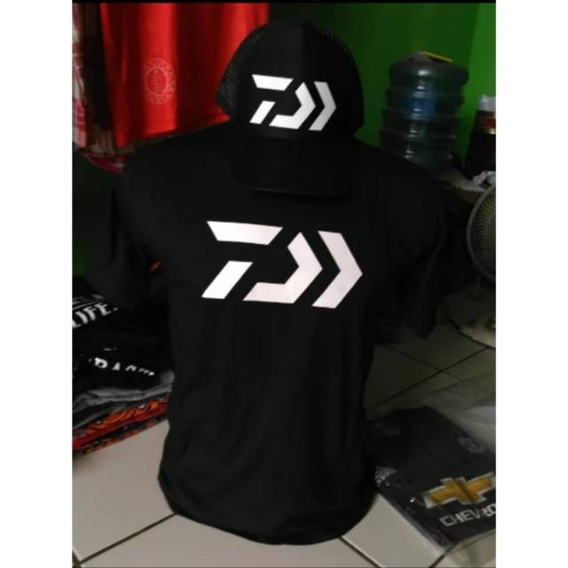 Baju kaos daiwa plus topi kaos mancing daiwa