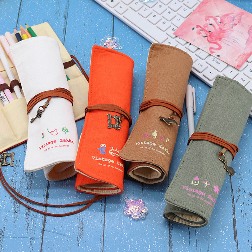 

WAGOMU - Pencil Case Roll / Tas Pensil Gulung Bahan Kapas / warna Hijau oranye hijau putih/ Tempat