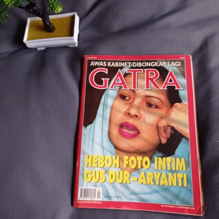 Majalah Gatra - Heboh Foto Intim Gus Dur - Aryanti