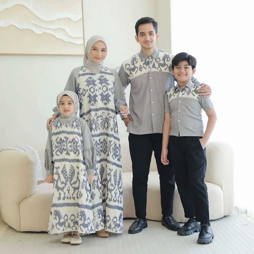 Sarimbit Calista - Tenun Motif Sumba Original Set Couple Keluarga Couple Keluarga Sarimbit Kondangan