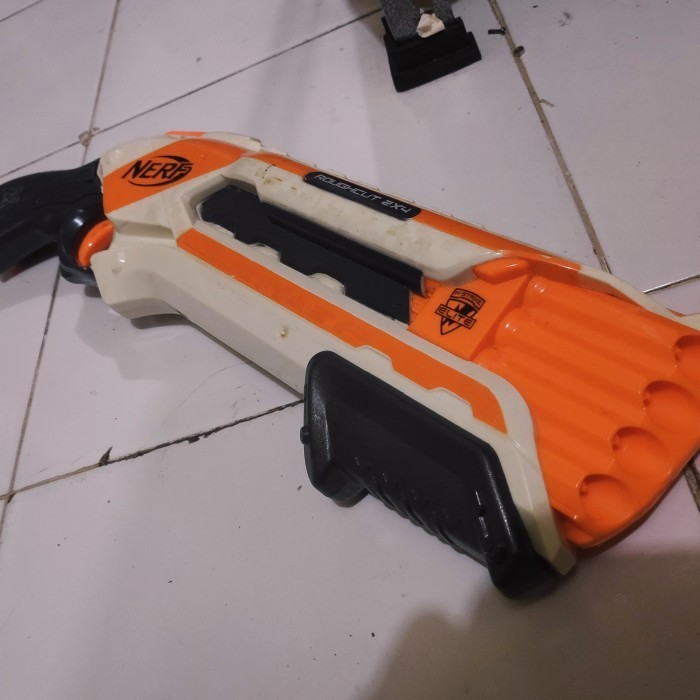 Nerf Roughcut bekas
