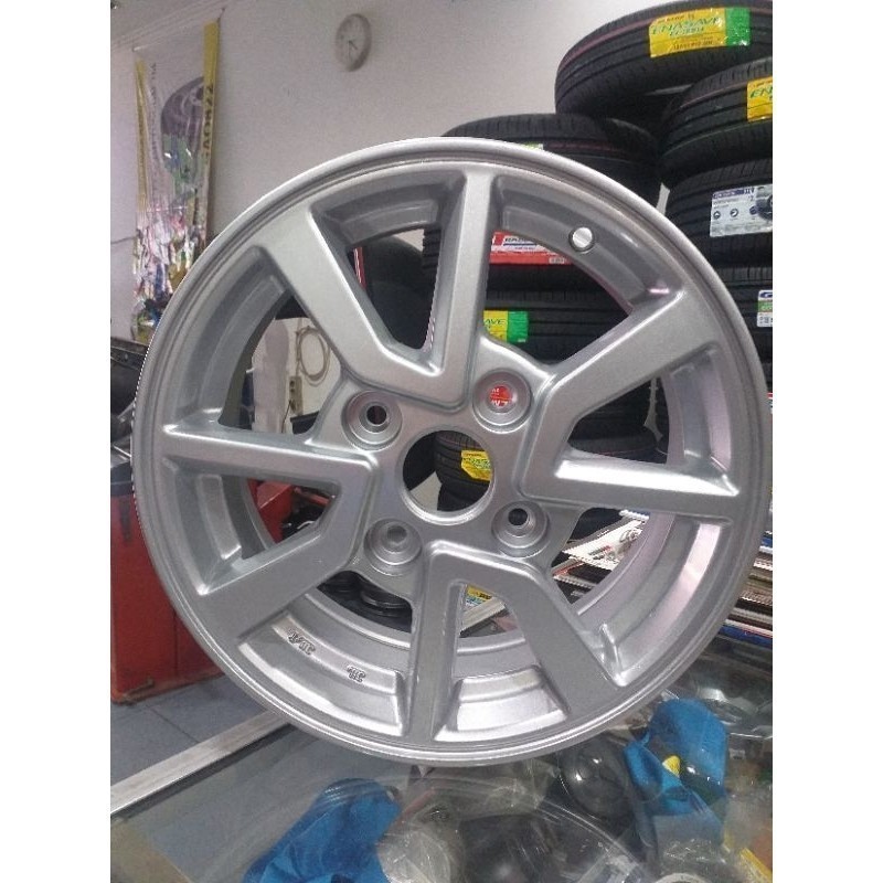 Velg Racing oem Daihatsu Xenia thn 2021