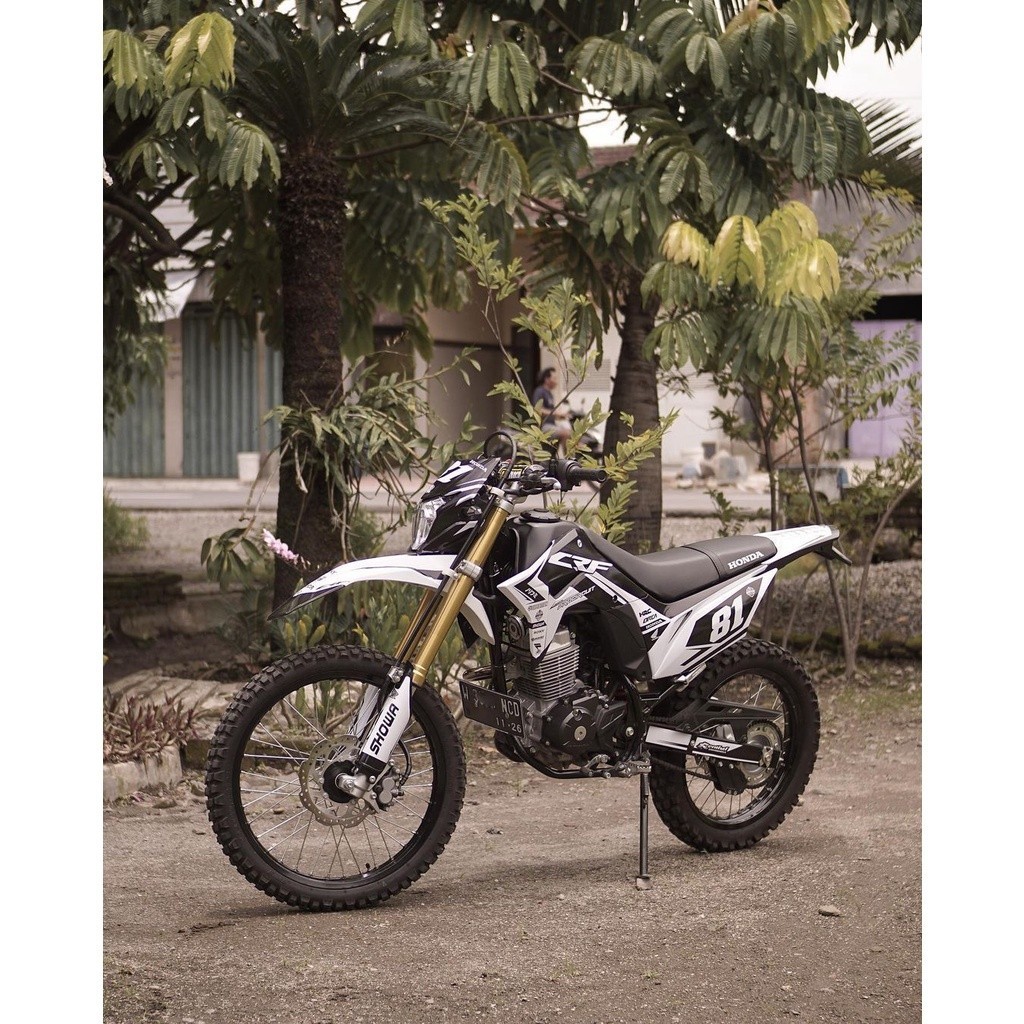 Decal crf150L putih - stiker crf150L putih full body bebas custom