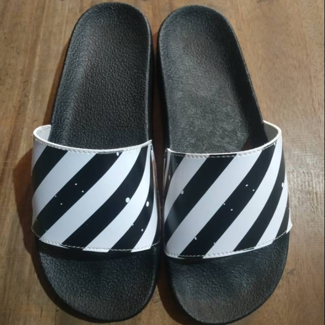 Sendal Slide Off White Garis Putih Hitam Selipar slide