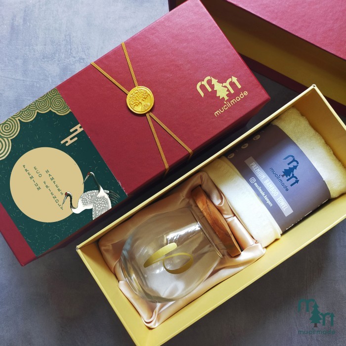 

KADO PAKET HADIAH MINI PARCEL LEBARAN IDUL FITRI HAMPERS GIFT SET MADU - GlassTowelMERAH
