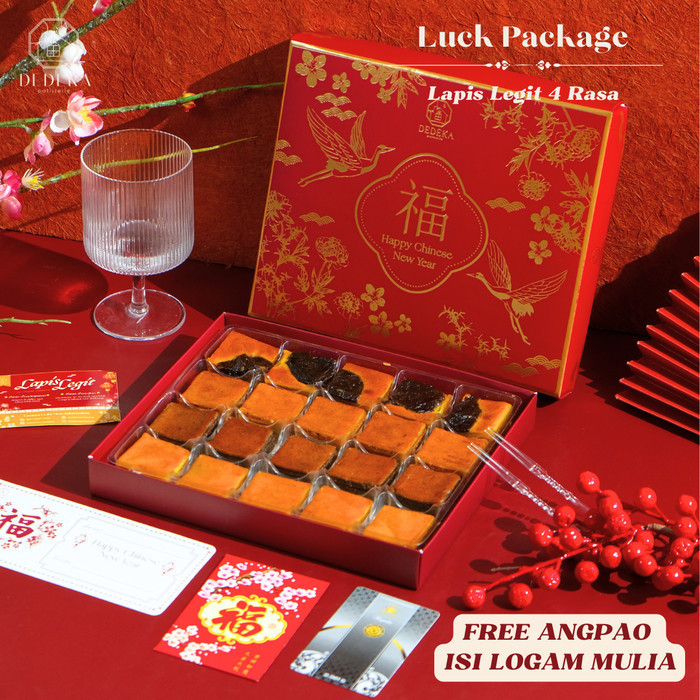 

Lapis Legit Gift Premium Hampers Natal/Imlek/Lebaran