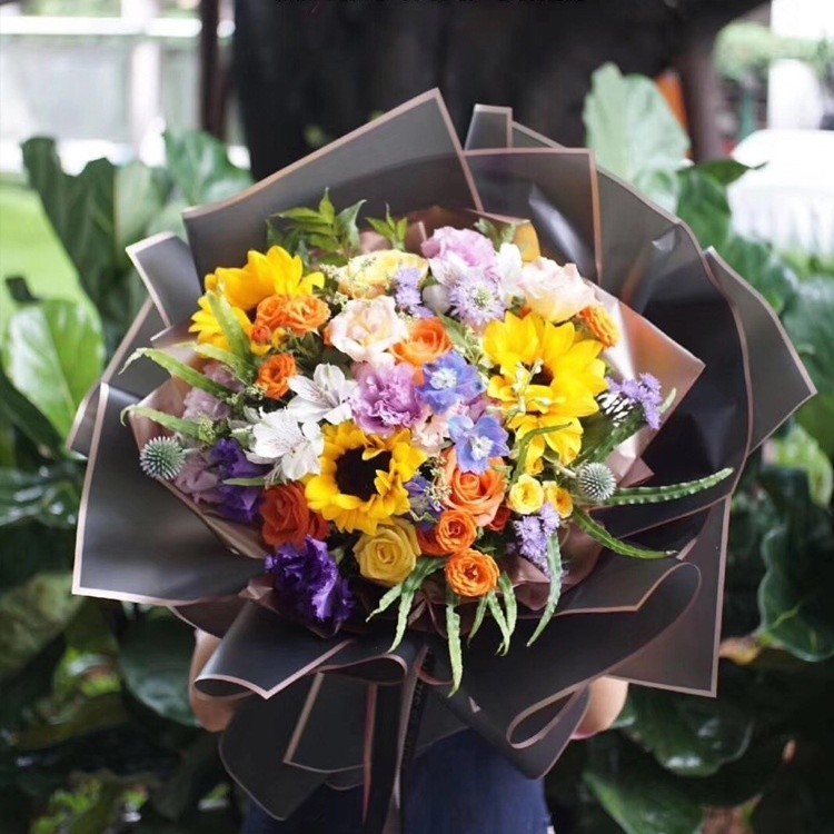 

[5 LEMBAR] Flower Wrapping Paper Varian List Gold Emas Kertas Buket Bunga Cellophane Florist goldline - akhsanmoll