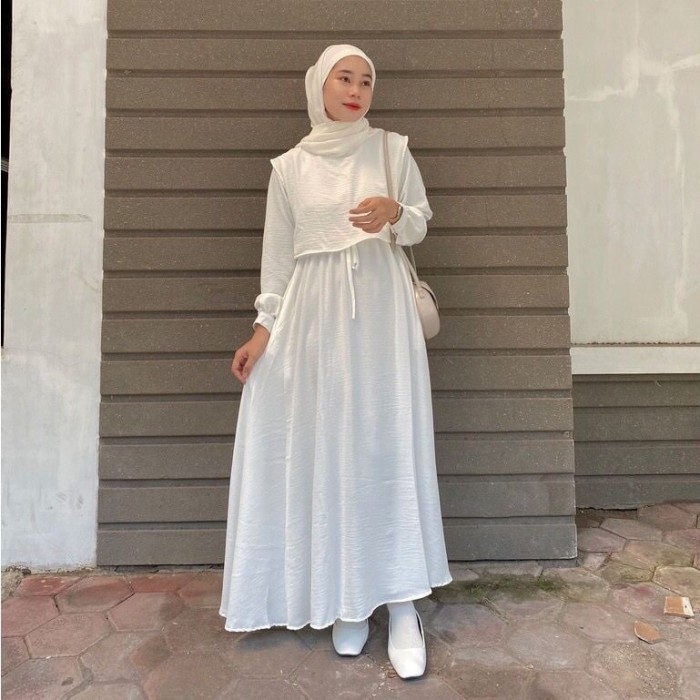promosi toko Baju gamis wanita model syari busana muslim lebaran 2023 - White
