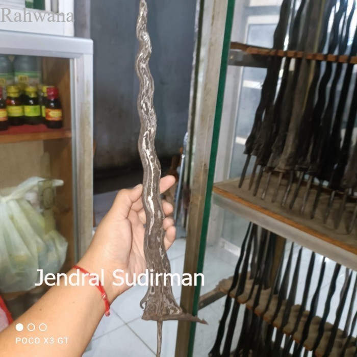 

keris sengkelat ngulit semongko Murah Meriah JD21 Antik