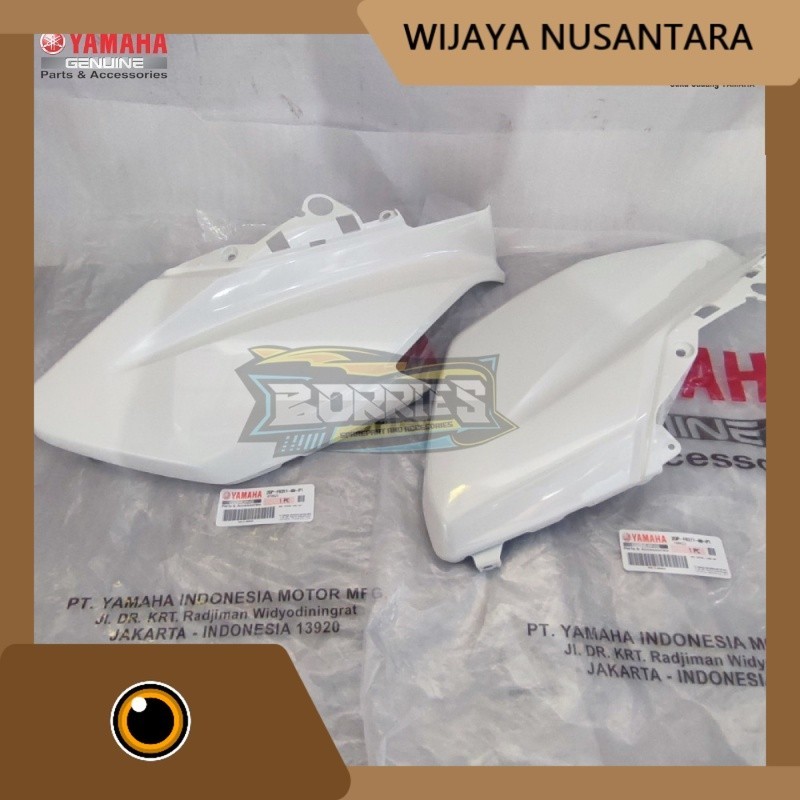 BODY COWLING COVER LAMPU DEPAN NMAX KANAN KIRI WARNA PUTIH