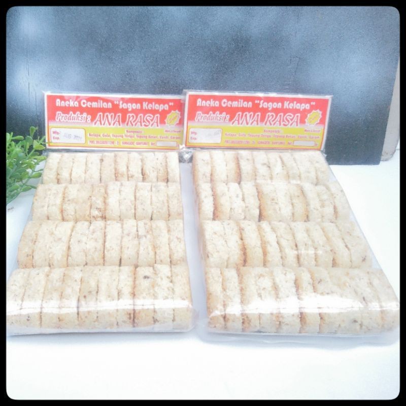 

kue sagon kelapa 300gr isi 40pcs