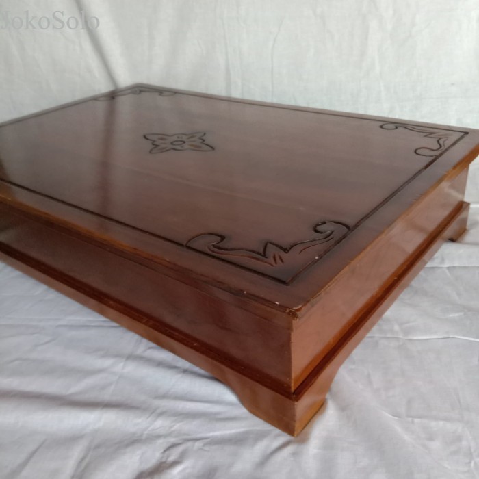 

Kotak Tempat Penyimpan Pusaka Kayu Jati Ukir murah