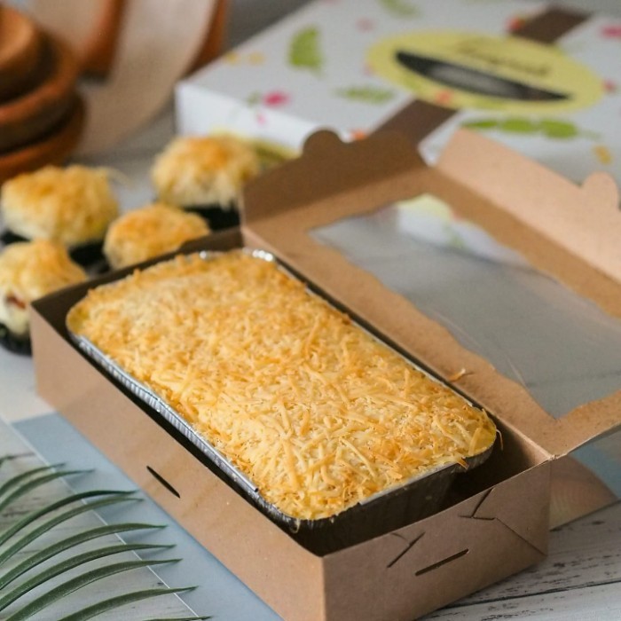 

Macaroni schotel panggang ukuran 20x10 halal
