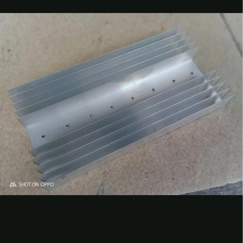 HEATSING PENDINGIN 20CM 5 SIRIP POLOS UNTUK TRANSISTOR
