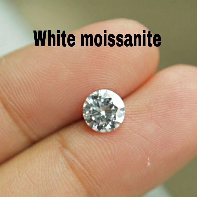 White Moissanite Diamond 1 Crat Gra Sertifikat
