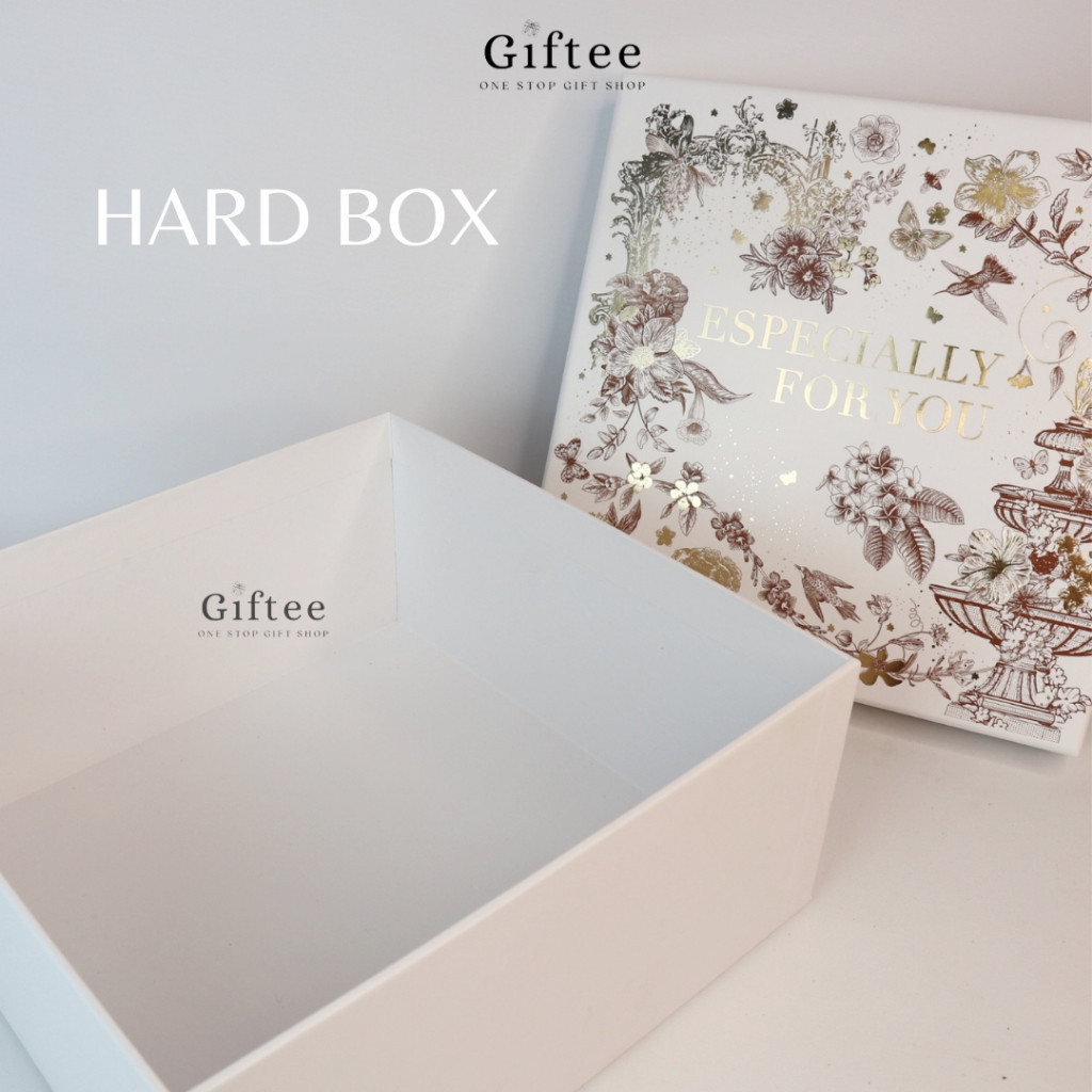 

HARD BOX HAMPERS MEWAH FULL GOLD FOIL DESIGN ELEGAN EXCLUSIVE MARIPOSA WANITA CEWEK UKURAN 22X22X10 CM KOTAK KADO KOKOH KERAS KEMASAN GIFT HADIAH PACKAGING VALENTINE HARI KASIH SAYANG BY GIFTEE ID