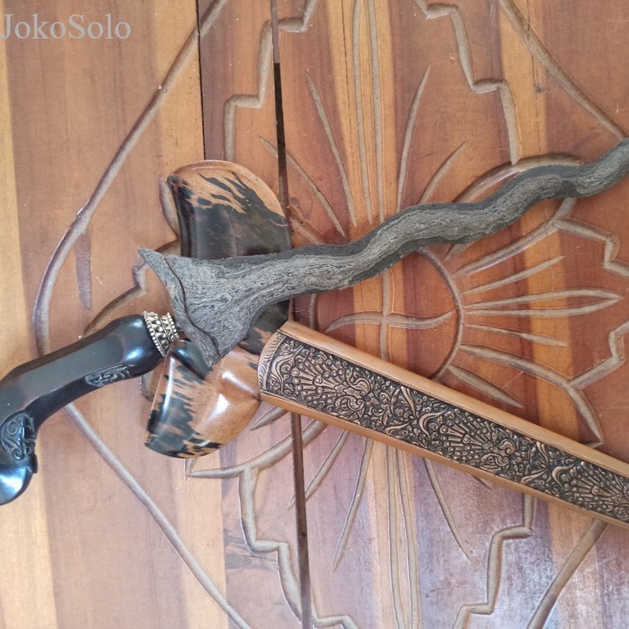 

keris lama koleksi antik