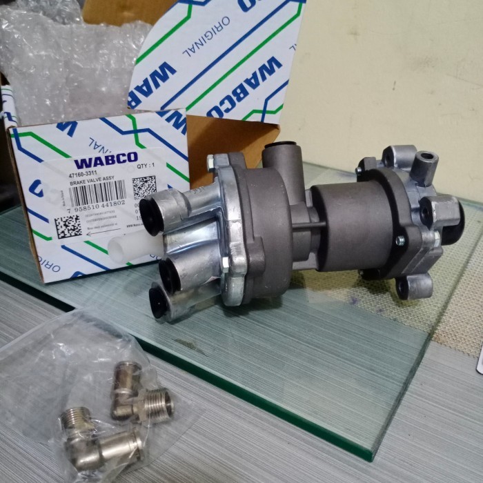 BRAKE VALVE HINO PEDAL REM HINO FOOD BRAKE HINO LOHAN HINO 500 BERKUALITAS