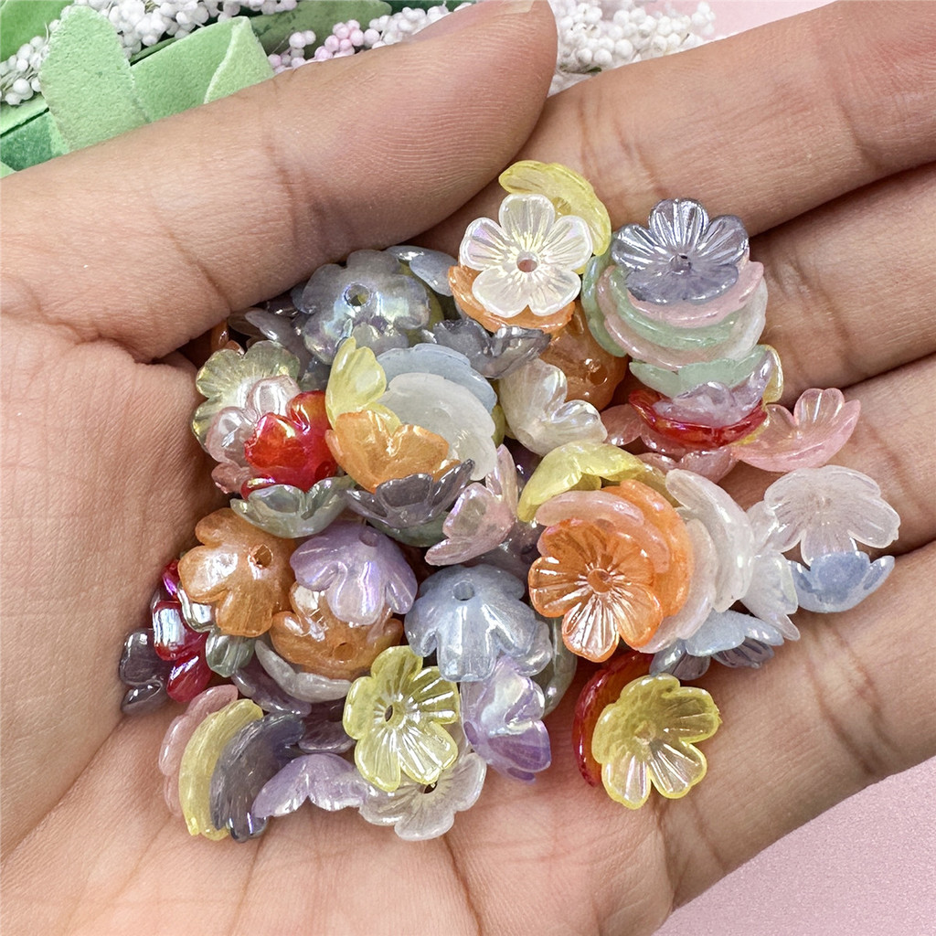 

100Pcs 10.5mm Acrylic Small Daisy Loose Beads Fashion Flower Pendant DIY Jewelry Making Material Wholesale