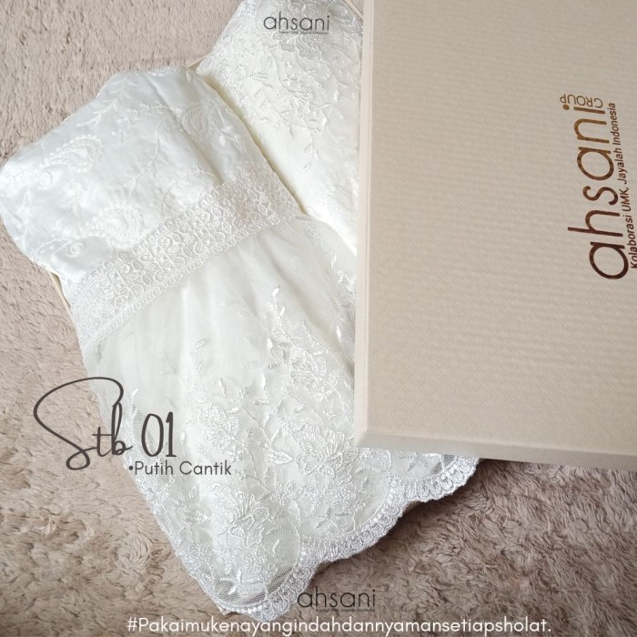 Mukena Ahsani STB01 Rukuh Dewasa Putih Sutra Bordir ORI Renda Mewah - putih tanpa box