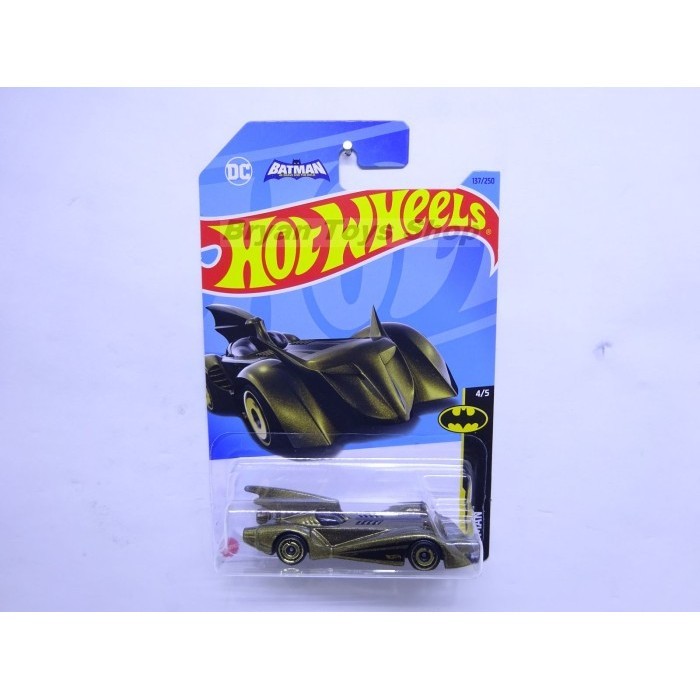 Hot Wheels Batmobile Gold 2023 -OCS45