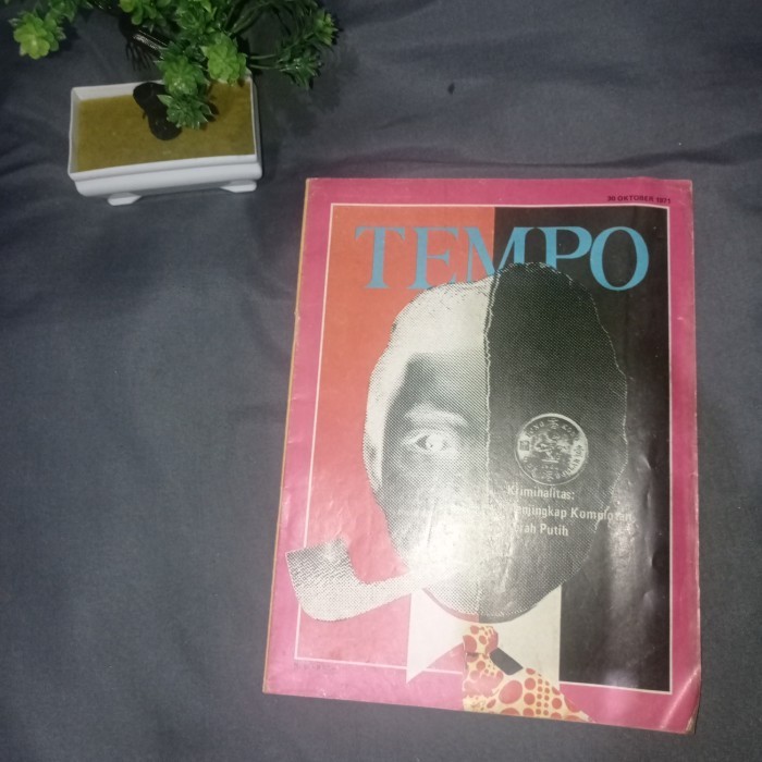 Majalah Tempo Oktober 1971. Menjingkap Komplotan Kerah Putih.