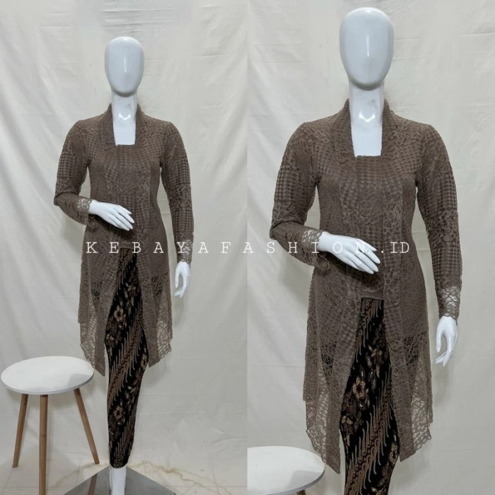 KEBAYA KUTU BARU/KEBAYA BROKAT/KEBAYA TILLE/KUTU BARU PANJANG - Hitam, atasan saja