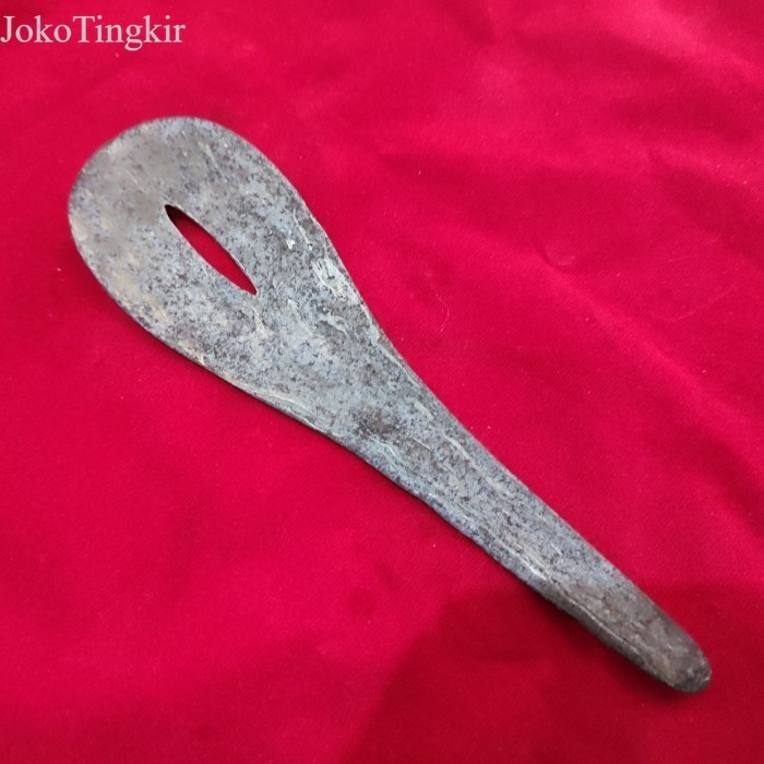 

TUSUK KONDE TUA TANGGUH MATATAM antik