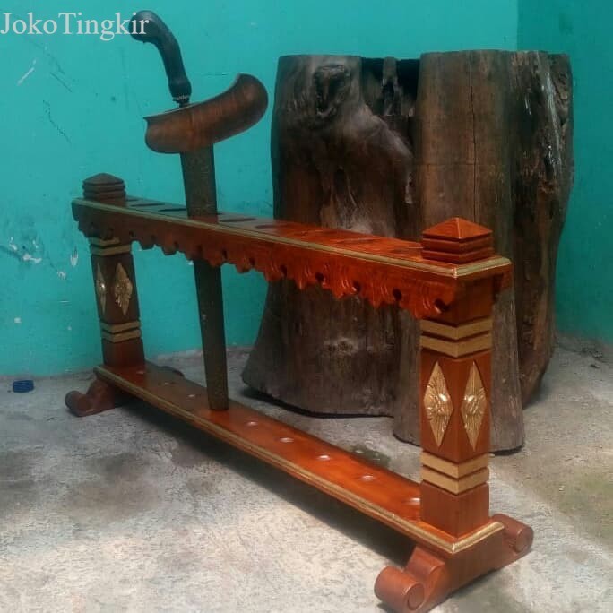 

Jagrak keris dan tombak pendek lobang 9 murah