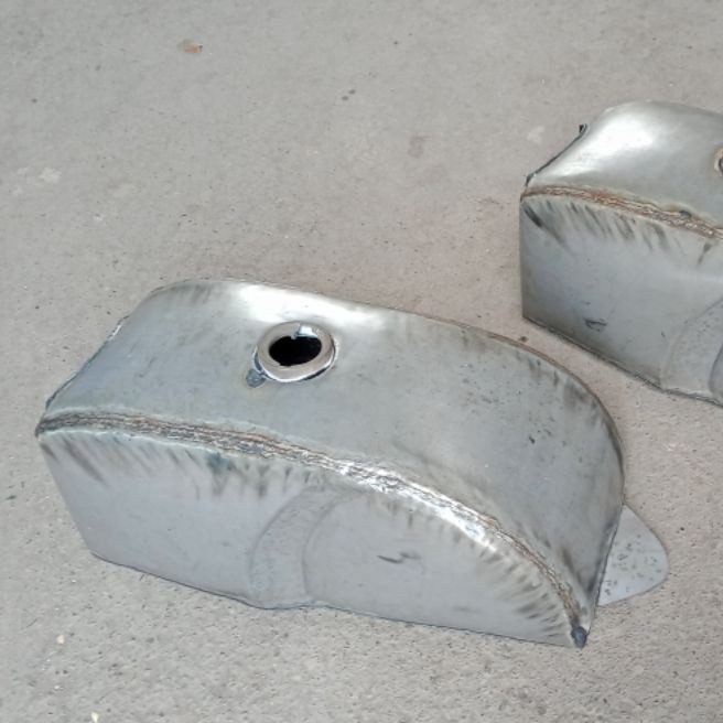 [GM] TANGKI CAFE RACER BAHAN CUSTOM PNP TIGER MEGAPRO SCORPIO BYSON