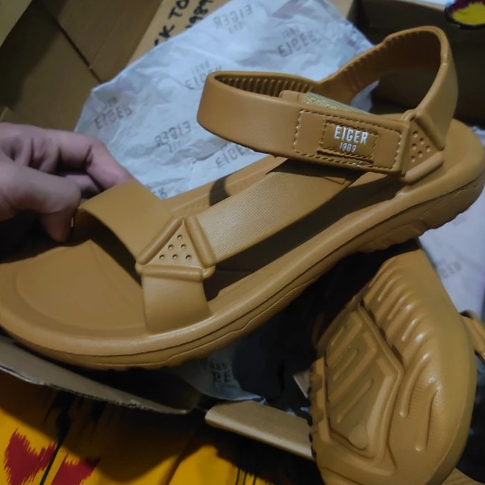 bismillahEIGER  VISAYAS WS SANDALS sandal wanita  - 41 coklat saja